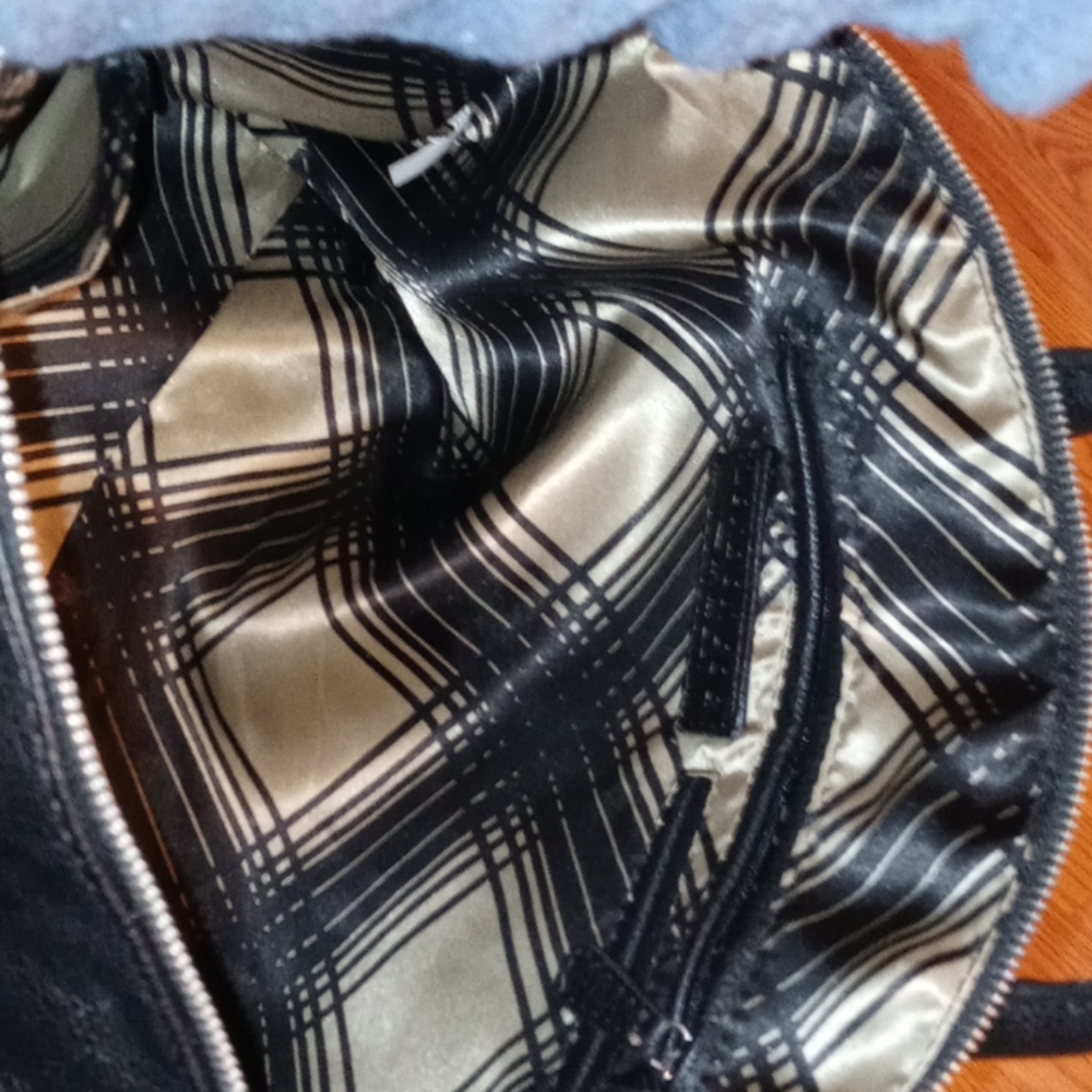 Purse - Picture 5 of 5